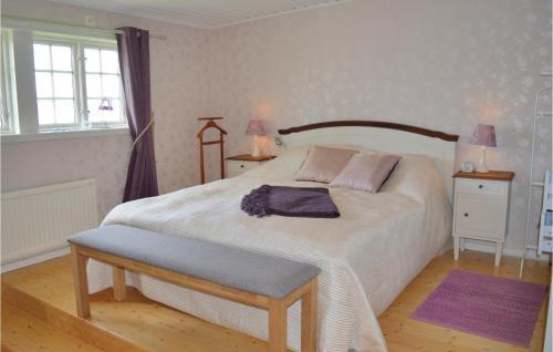 Three-bedroom Holiday Home In Uddevalla