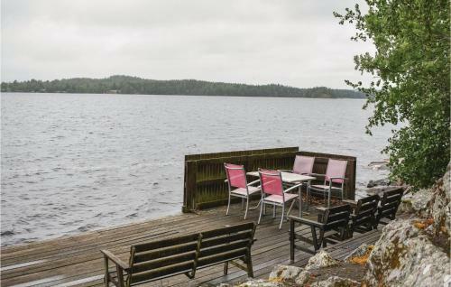 Three-bedroom Holiday Home In Lekeryd