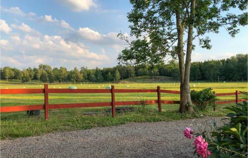 Three-bedroom Holiday Home In Mantorp