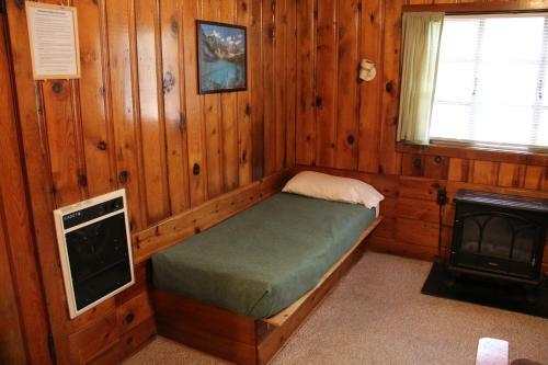 Lodge Hidden Rest Cabins