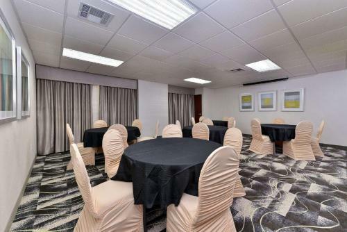 Hotel Inn At Stonebriar