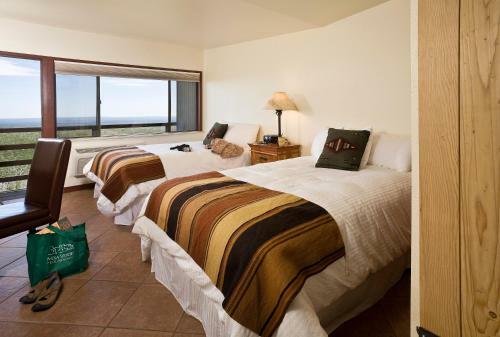 Hotel Far View Lodge