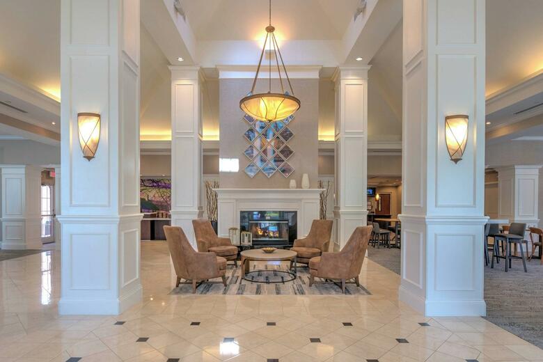 Hotel Courtyard Chapel Hill