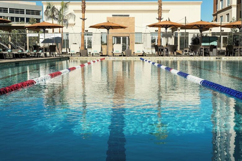 Hotel Courtyard By Marriott Irvine Spectrum
