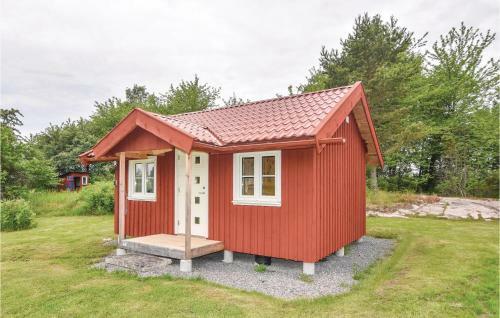 One-bedroom Holiday Home In Lidkoping