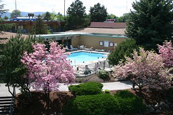 Mirabeau Park Hotel