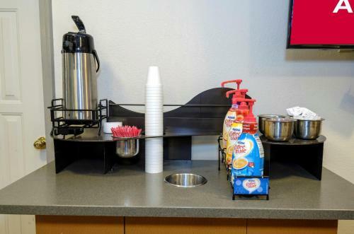 Hotel Red Roof Inn Plus+ & Suites Opelika