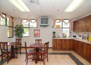 Hotel Econo Lodge Opelika