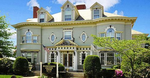 Edgewood Manor Inn Bed And Breakfast