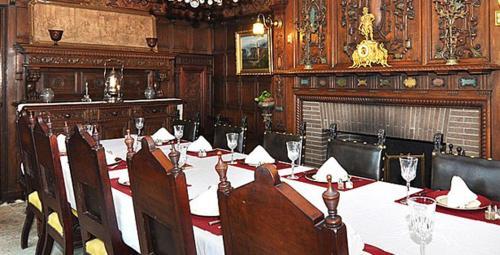 Edgewood Manor Inn Bed And Breakfast