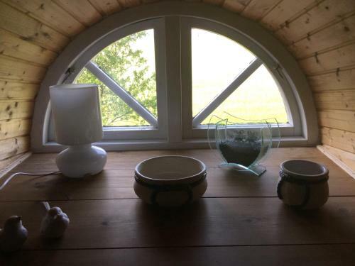 B&B Hann�sa G�rd