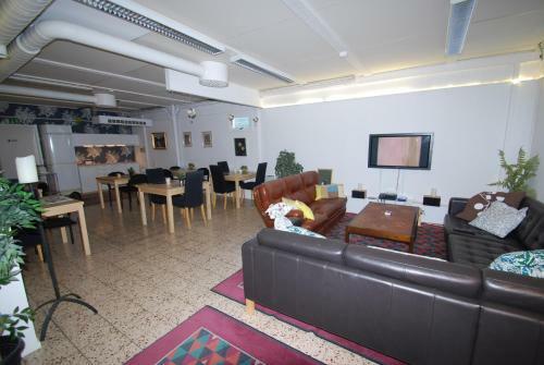 Bj�rnlokan Bed & Breakfast