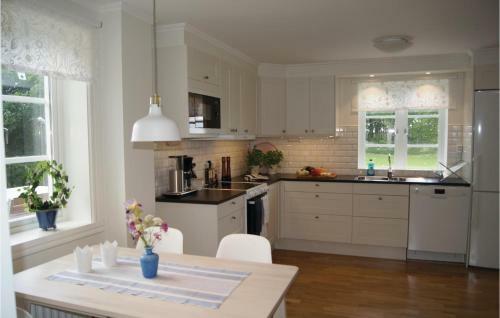 Three-bedroom Holiday Home In Lackeby