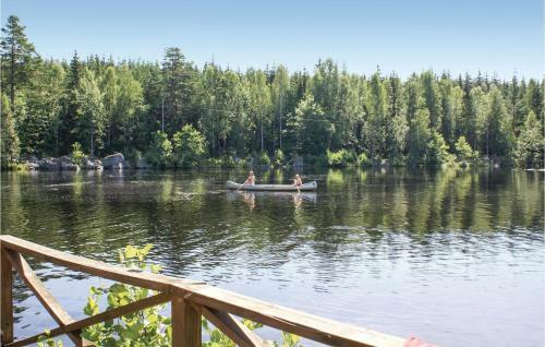 Five-bedroom Holiday Home With Sea View In Tingsryd