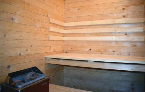 Three-bedroom Holiday Home In Torsas
