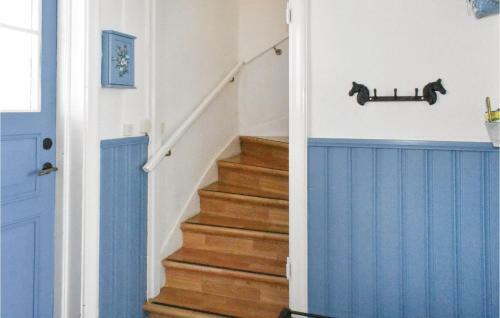 Three-bedroom Holiday Home In Odeshog
