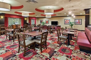 Hotel Holiday Inn Express Rome-east