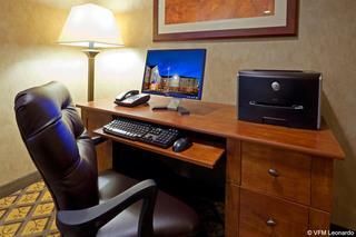 Hotel Candlewood Williamsport