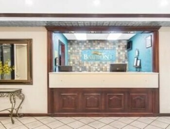 Hotel Baymont Inn And Suites Jonesboro