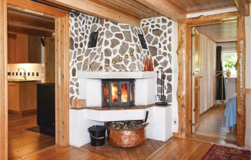 Three-bedroom Holiday Home In Fagelmara