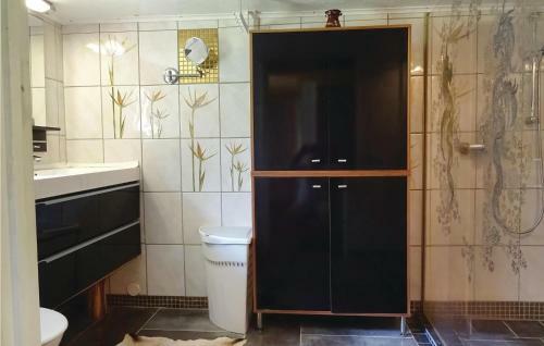 Three-bedroom Holiday Home In Fagelmara