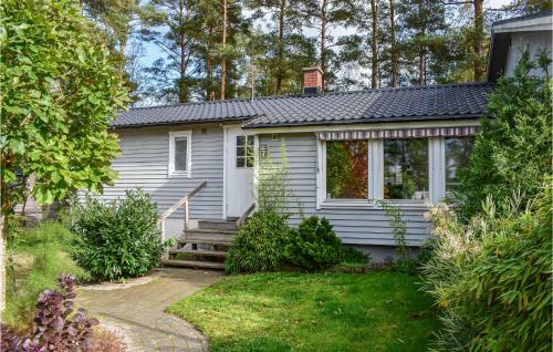 Four-bedroom Holiday Home In Sjobo