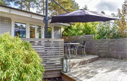 Four-bedroom Holiday Home In Sjobo