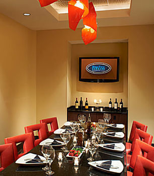 Hotel Buffalo Marriott Niagara