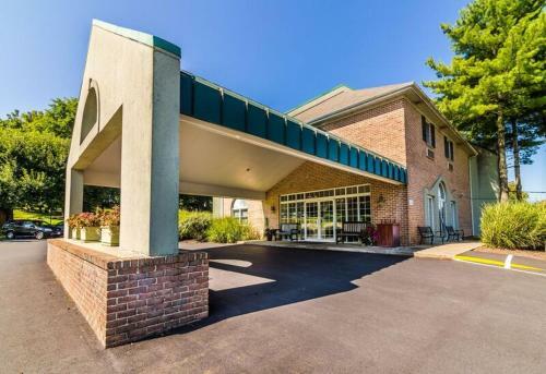 Hotel Hershey Farm Inn