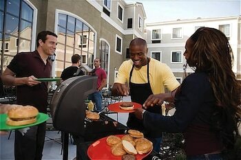 Hotel Staybridge Suites Kansas City-independence
