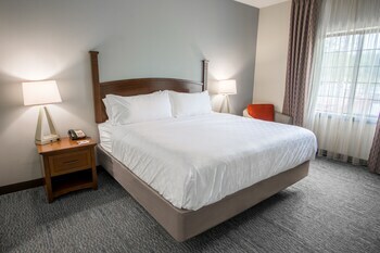 Hotel Staybridge Suites Kansas City-independence