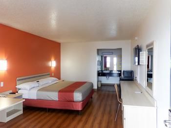 Motel 6 Lawton