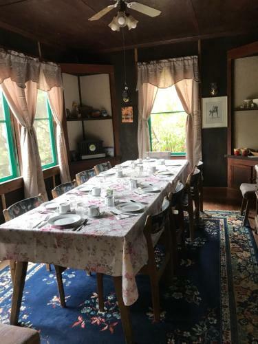 Maureen's Bed And Breakfast