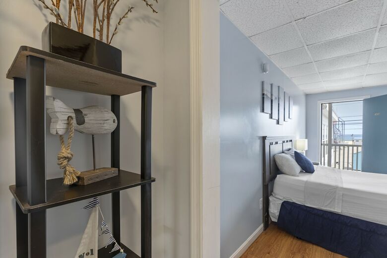 America's Best Value Inn Mt Royal Motel
