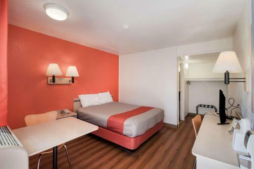 Motel 6 Moses Lake