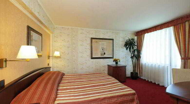 Hotel Capitol