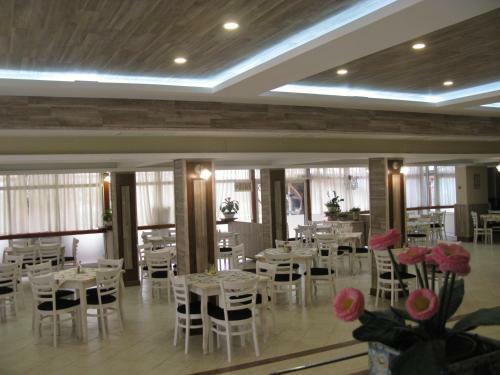 Hotel Estreya Palace