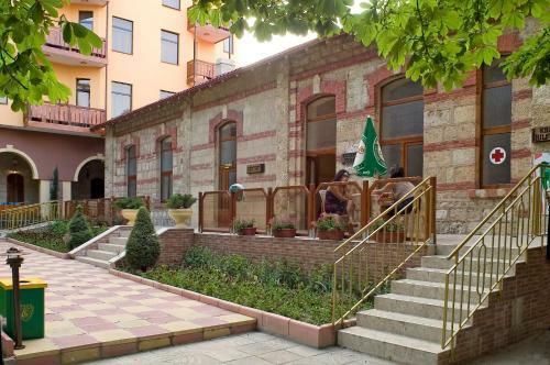 Hotel Estreya Palace