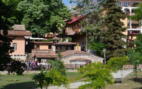 Hotel Estreya Palace