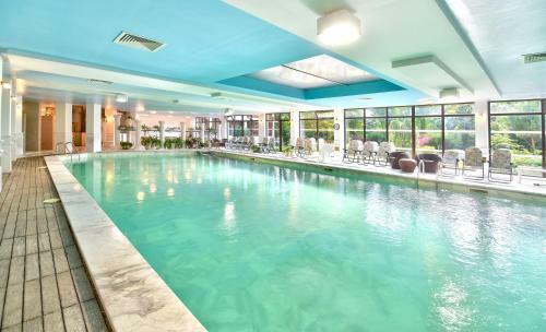 Hotel Estreya Palace