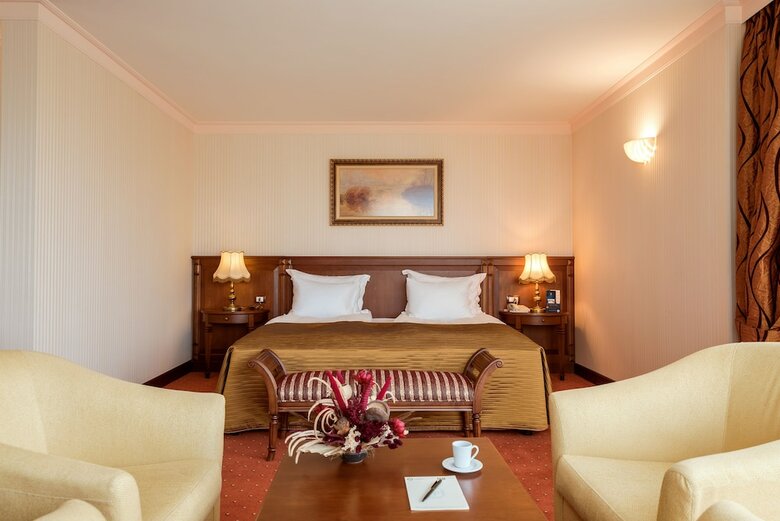 Hotel Crystal Palace
