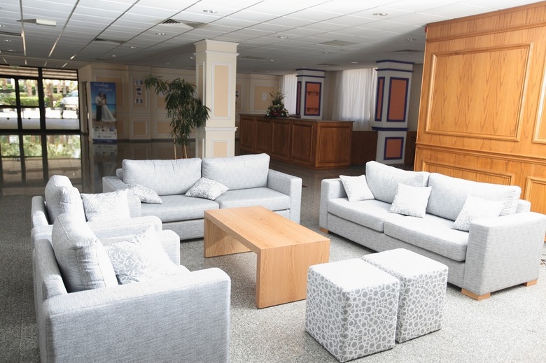 Hotel Anmaria(.)