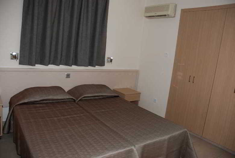 Aparthotel Christabelle