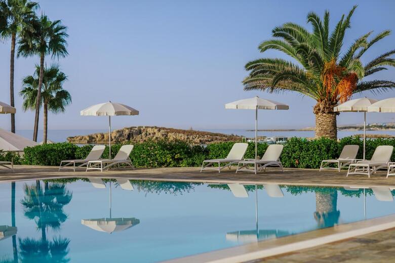 Hotel Nissi Beach