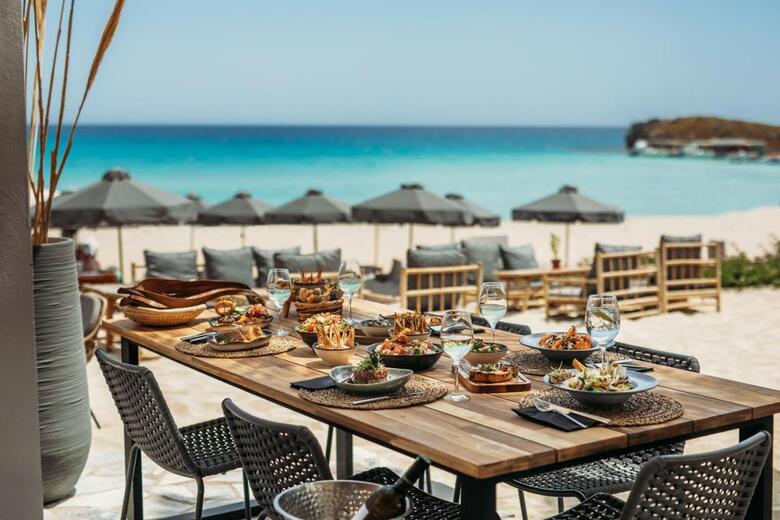 Hotel Nissi Beach