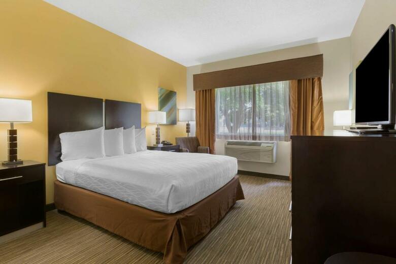Motel Four Corners Inn