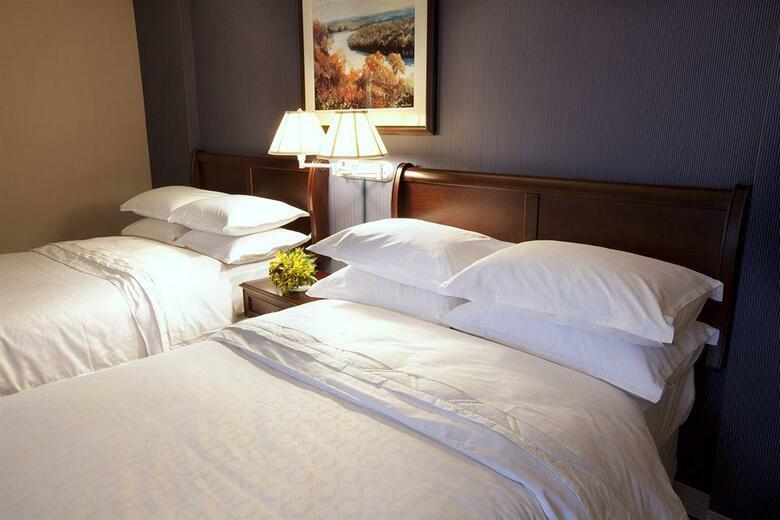 Hotel Sheraton Suites Columbus