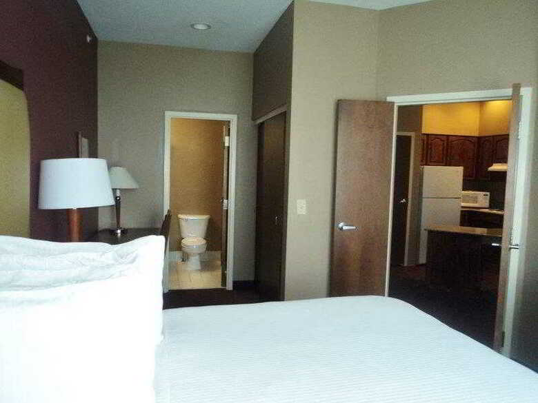 Hotel Best Western Plus Hannaford Inn & Suites