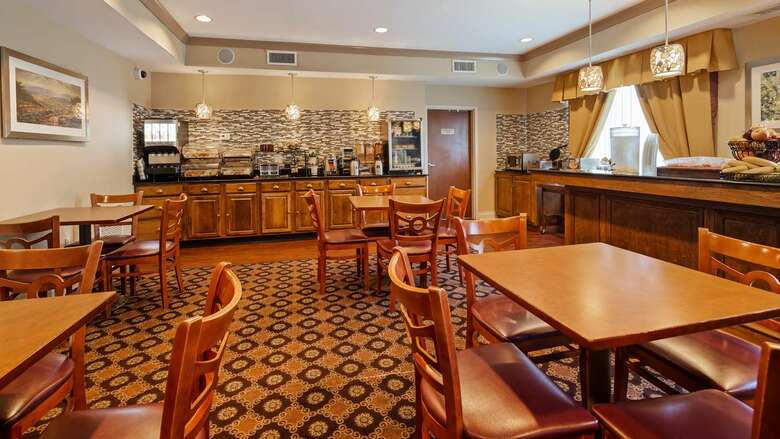 Hotel Best Western Plus Hannaford Inn & Suites