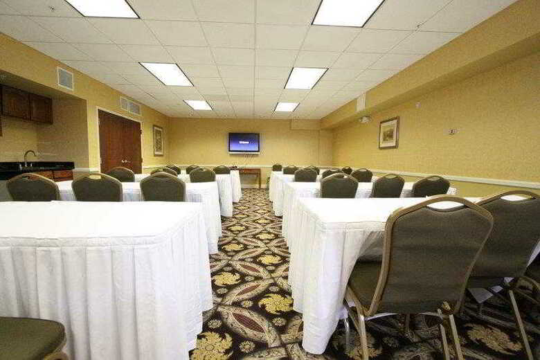 Hotel Best Western Plus Hannaford Inn & Suites